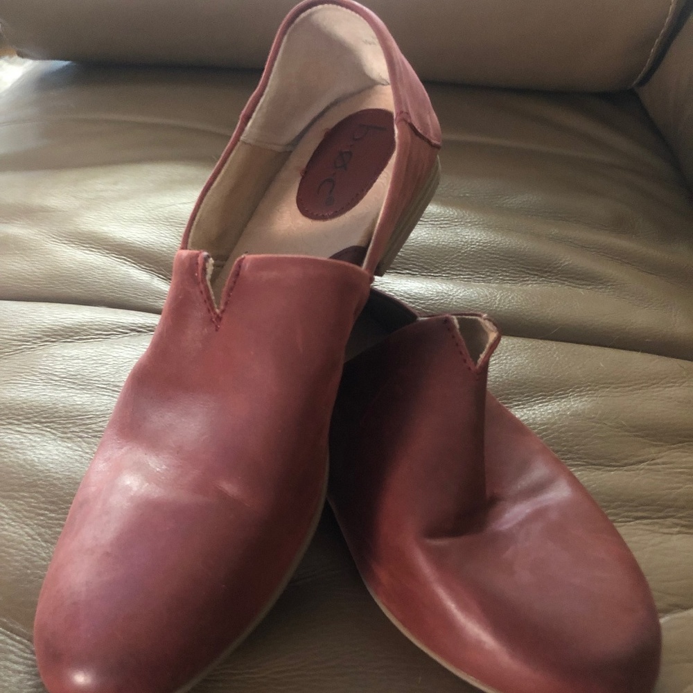 b.o.c. slip ons